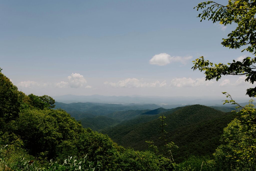 mind games - pic to depict the Appalachian mountains 